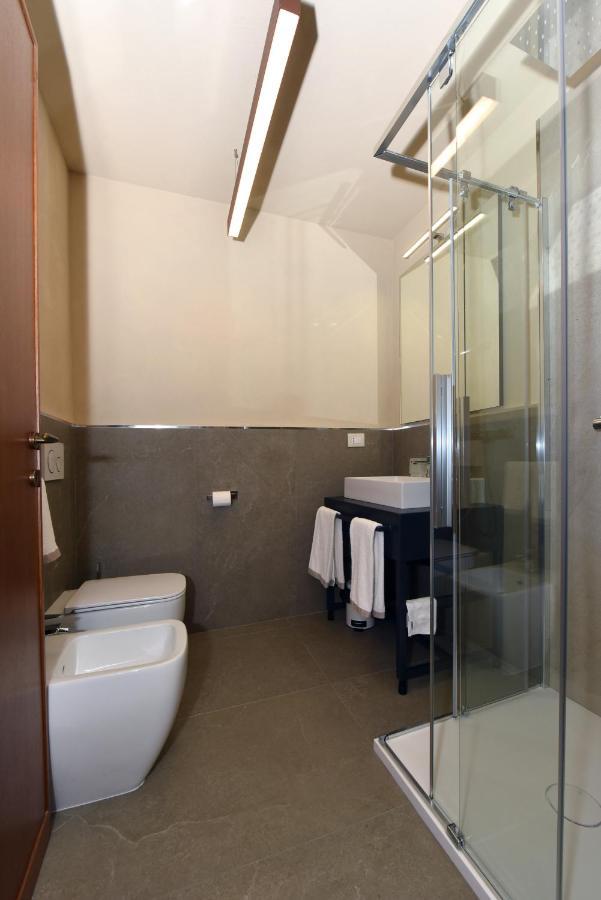 Bed and Breakfast Cascina La Badia Montegrosso dʼAsti Esterno foto